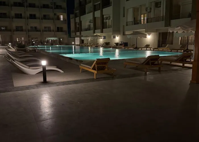 Alhambra Oasis Studio&private * Hurghada